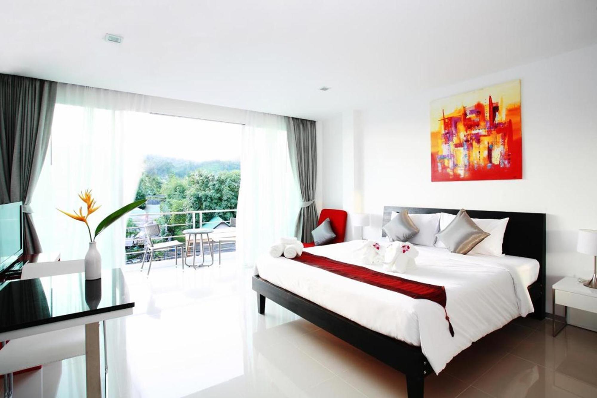 One World One Home Naiharn Hotel Rawai Exterior photo