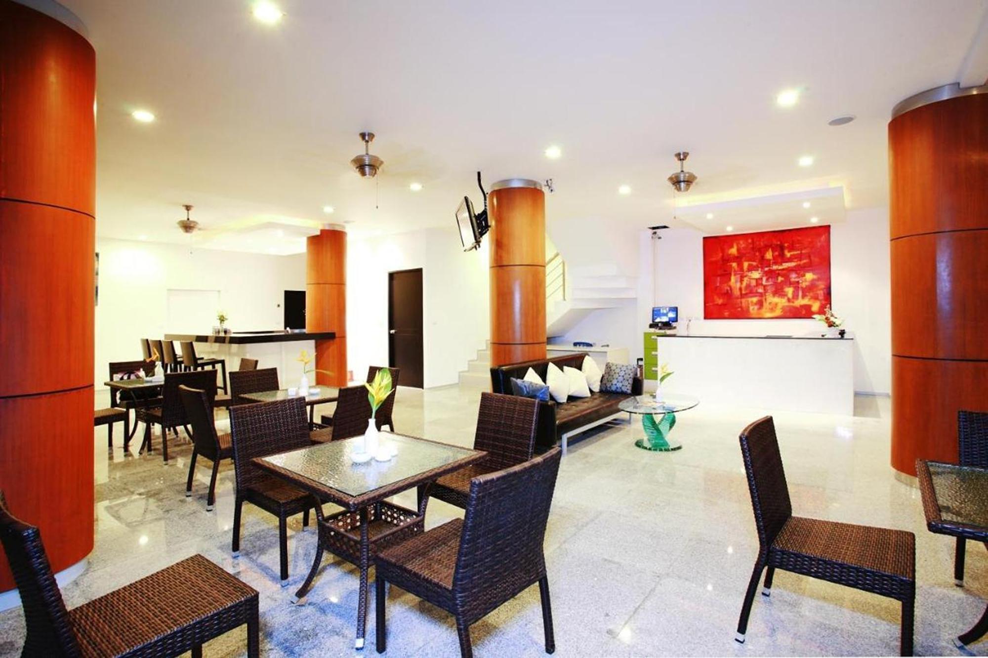 One World One Home Naiharn Hotel Rawai Exterior photo